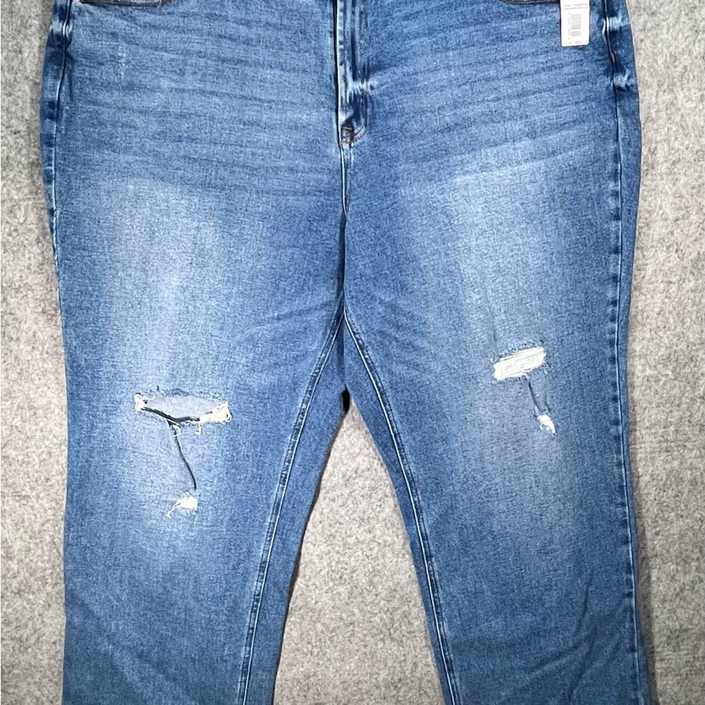Warehouse‎ One High Rise Vintage Straight 20+ R Distressed Jeans NWT